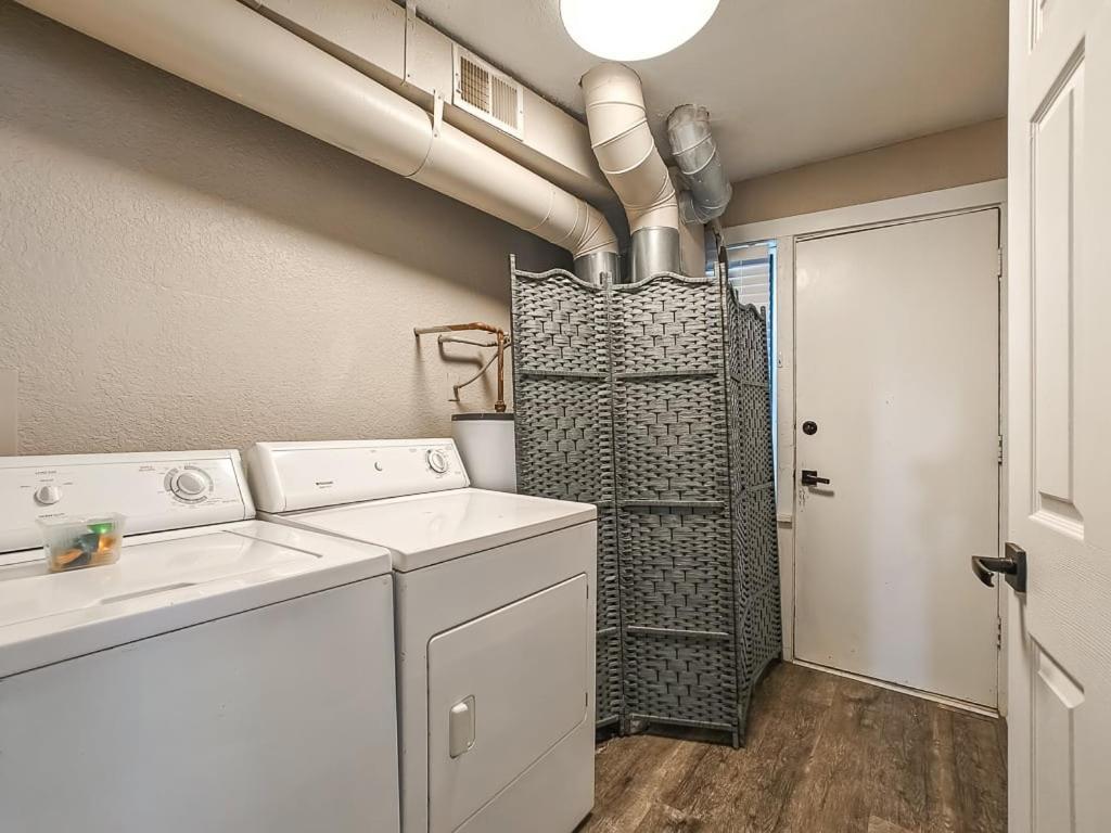 Heart Of Westport 1Br Villa Kansas City Ngoại thất bức ảnh
